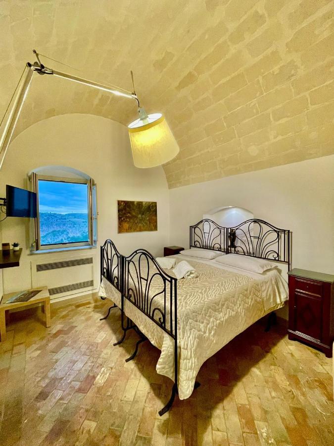 Dimora La Gravina Bed & Breakfast Matera Exterior photo